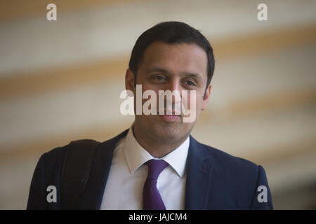 Primo ministro di domande a Holyrood con: Anas Sarwar dove: Edimburgo, Regno Unito quando: 03 maggio 2017 Credit: WENN.com Foto Stock