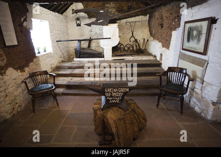 Scozia,Gretna Green,vecchio fabbro del negozio,all'interno, Foto Stock