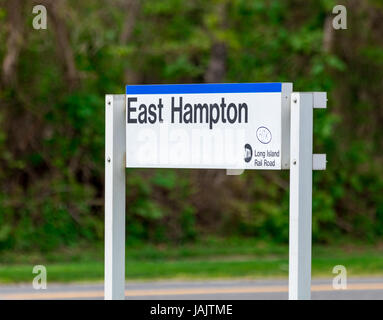 Segno per la East Hampton stazione dei treni di East Hampton, NY Foto Stock