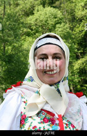 L'Europa,Est Europa, Slovacchia,Polonia,margine,Cerveny Klastor,folklore,festival,festa,festival con costumi tradizionali,costume nazionale,cultura, estate, Foto Stock