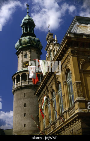 Town Hall e il fuoco torre di guardia a Sopron, Ungheria Foto Stock