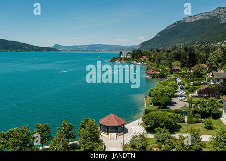 Il lago di Annecy, Francia Foto Stock