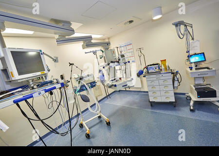 Vuoto sala di rianimazione in ospedale Foto Stock