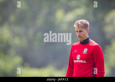 Hensol, Wales, Regno Unito. 07Th Giugno, 2017. Hensol, Wales, Regno Unito, 7 giugno 2017. Dave Phillips durante il Galles squadra nazionale della formazione a Hensol Castle davanti a lato la Coppa del Mondo FIFA 2018 match di qualificazione contro la Serbia. Foto di credito: Mark Hawkins/Alamy Live News Foto Stock