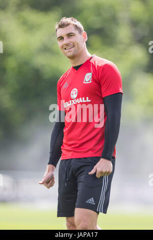 Hensol, Wales, Regno Unito. 07Th Giugno, 2017. Hensol, Wales, Regno Unito, 7 giugno 2017. Sam Vokes durante il Galles squadra nazionale della formazione a Hensol Castle davanti a lato la Coppa del Mondo FIFA 2018 match di qualificazione contro la Serbia. Foto di credito: Mark Hawkins/Alamy Live News Foto Stock