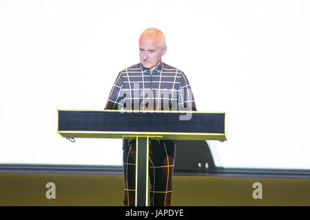 Brighton, Regno Unito. 7 Giugno 2017,Kraftwerk eseguire's Kraftwerk 3-D in corrispondenza del centro di Brighton, Brighton, Regno Unito. Credito: Jason Richardson / Alamy Live News Foto Stock