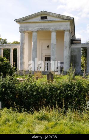 Nuova chiesa di San Lorenzo, Ayot St Lawrence, Hertfordshire, fu costruito nel 1778 per Sir Lionel Lyde. Foto Stock