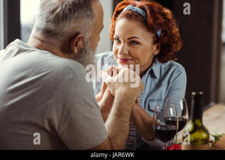 Felice coppia matura Foto Stock