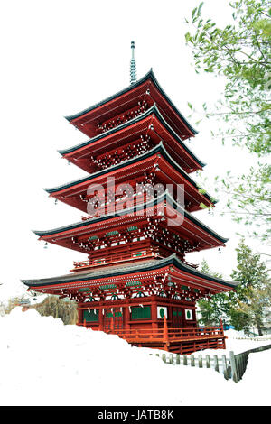 La pagoda a cinque piani del Tempio Saishoin in Hirosaki fu costruito nel 1667 Foto Stock