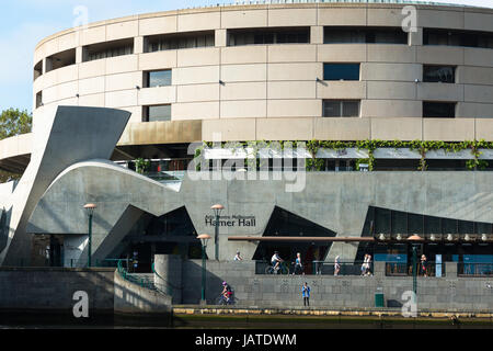 Hamer Hall Southbank arti e tempo libero Precinct sul Fiume Yarra Melbourne Australia Foto Stock