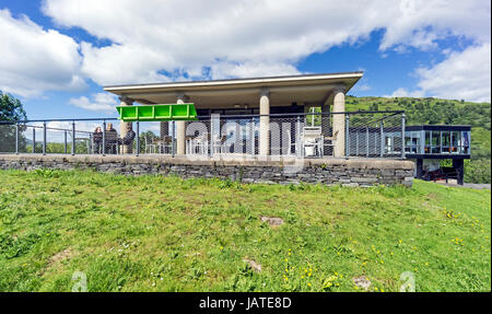 Commissione forestale di proprietà Lodge nel Queen Elizabeth Forest Park Aberfoyle nel Loch Lomond e il Trossachs Parco Nazionale di Scozia UK Foto Stock
