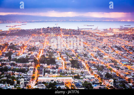 San Francisco, California, Stati Uniti d'America Noe Valley skyline. Foto Stock