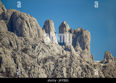 Le sculture in pietra della montagna di Velebit, Croazia Foto Stock