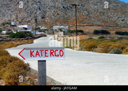 Segno colorato in Folegandros isola in Grecia Foto Stock