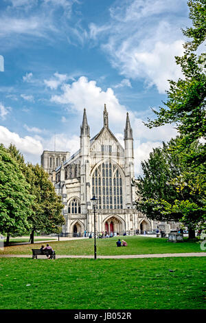 La Cattedrale di Winchester; Kathedrale von Winchester, Hampshire, Südengland Foto Stock