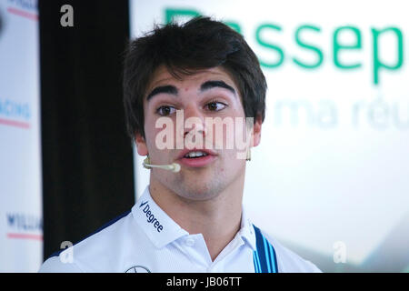 Montreal, Canada. Il 7 giugno, 2017. Driver di Formula Uno per la Williams racing team lancia passeggiata parlando ai bambini a mantenere i loro sogni viva. Credito: Mario Beauregard Beaustock/Alamy Live News Foto Stock