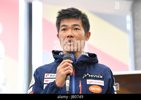 Tokyo, Giappone. 8 Giugno, 2017. Yoshihiro Nitta Sci : Giappone Para-ski Federation assiste ad una conferenza stampa a Tokyo in Giappone . Credito: AFLO/Alamy Live News Foto Stock