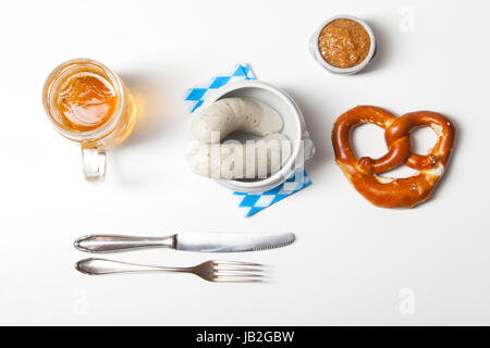 Bayerische salsiccia bianca mit Breze Foto Stock