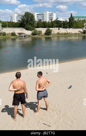 Tiraspol, Moldavia, bagnanti al Dnister Foto Stock