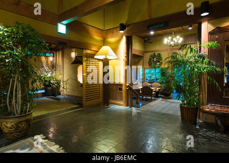 Hall di ingresso a Iwanoyu ryokan in Nagano, Giappone Foto Stock