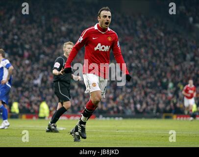 DIMITAR BERBATOV CELEBRA HI MANCHESTER UNITED V BIRMINGHAM OLD TRAFFORD Manchester Inghilterra 22 Gennaio 2011 Foto Stock