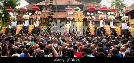 Immagini Stock induismo in Kerala - Thrissur pooram, Thrissur, Kerala, India Foto Stock