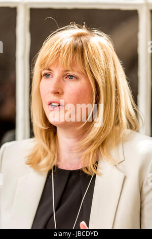 Rosie Duffield, il neoeletto Partito Laburista MP per Canterbury Foto Stock