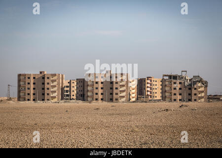 Chris Huby / Le Pictorium - Siria / Rojava - ira dell'Eufrate - 04/01/2017 - Rojava - Siria ROJAVA / DEC16 - Jan17. Sulla strada per Ain-Issa. Foto Stock