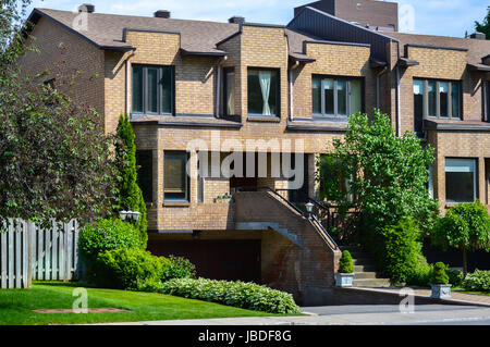 Case costose a Montreal, Canada. Foto Stock