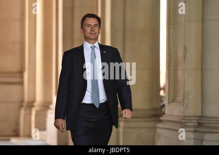 Segretaria di salute Jeremy Hunt arriva a Downing Street a Londra. Foto Stock