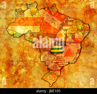 Stato di Goias sulla mappa admistration del brasile con bandiere Foto Stock