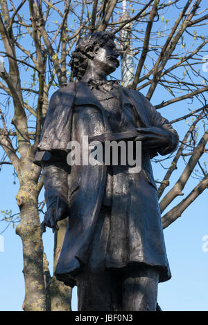 James McNeill Whistler statua da Nicholas Dimbleby, a Chelsea, Londra Foto Stock