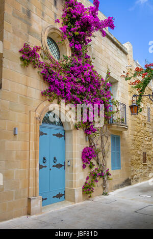 Vecchia strada stretta di Mdina - Mdina, Malta Foto Stock