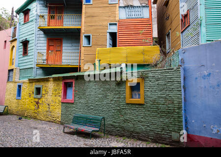 La Boca di case colorate a Buenos Aires, Argentina Foto Stock