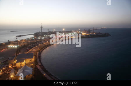 Re Fahd Causeway sul Golfo del Bahrain tra il Regno del Bahrein e Regno di Arabia Saudita Foto Stock