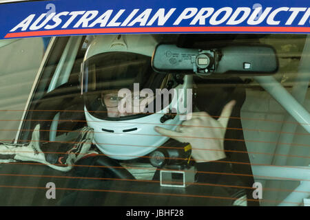 Melbourne, Australia. 11 Giugno, 2017. Pit Lane durante il 2017 Shannon cittadini, Round 3 - Winton, Australia il 11 giugno 2017. Credito: Dave Hewison sport/Alamy Live News Foto Stock