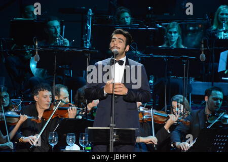 Napoli, Italia. 10rd, giugno 2017. il volo di eseguire per la "notte magica - un omaggio ai tre tenori" a etes arena flegrea, Napoli, Italia Foto Stock