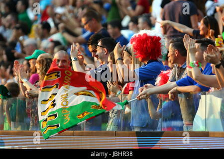 Udine Friuli Venezia Giulia. 11 Giugno, 2017. L'Italia, Udine: l'Italia ventola durante la Coppa del Mondo FIFA 2018 qualifica partita di calcio tra Italia e del Liechtenstein a Dacia Arena Stadium il 11 giugno, 2017. Credito: Andrea Spinelli/Alamy Live News Foto Stock