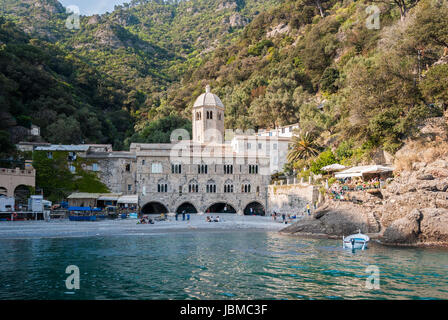 L'abbazia di San Fruttuoso, nel promontorio di Portofino (Italia settentrionale) Foto Stock