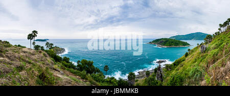 Il Porto di Laem Phrom Thep Phuket nel sud della Thailandia Foto Stock