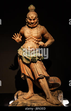 Giappone, woodmade Kongorikishi statua, muscolare, custodi del Buddha, 13 secolo Foto Stock