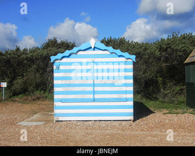 Cabine sul ponte e la Passeggiata di Sant'Elena dell'Isola di Wight Foto Stock