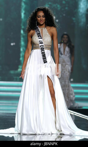 Il 2017 Miss USA concorrenza preliminare al Mandalay Bay Event Center dotato di: Miss Distretto di Columbia Kara McCullough dove: Las Vegas, Nevada, Stati Uniti quando: 05 maggio 2017 Credit: Judy Eddy/WENN.com Foto Stock