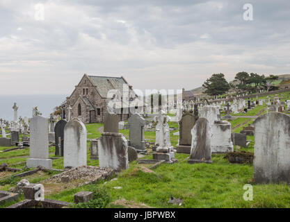 Cimitero di San Tudno la Chiesa sul Great Orme del litorale di testa nel Galles del Nord Foto Stock