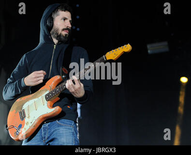 Praga, Repubblica Ceca. 11 Giugno, 2017. BRAD DELSON di Linkin Park rock band esegue entro il aérodrome festival a Praga, Repubblica ceca, 11 giugno 2017. Credito: Ondrej Deml/CTK foto/Alamy Live News Foto Stock