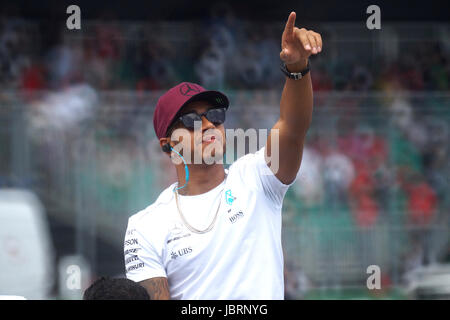 Montreal, Canada, 11 Giugno,2017. Driver di Formula Uno Lewis Hamilton nella parata dei piloti al 2017 Montreal Grand Prix .Credito: Mario Beauregard/Alamy Live News Foto Stock