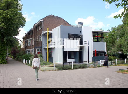 Casa Rietveld Schröder & museo, progettato da De Stijl architetto Gerrit Rietveld nel 1920s, Utrecht, Paesi Bassi. Patrimonio Mondiale dell'Unesco. Foto Stock