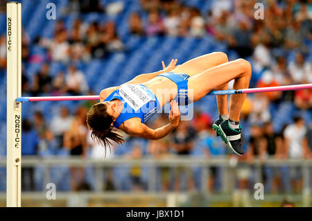 Mirela Demireva compete nel salto in alto al Golden Gala,IAAF Diamond League,Stadio Olimpico,Roma 8 Giugno 2017 Foto Stock