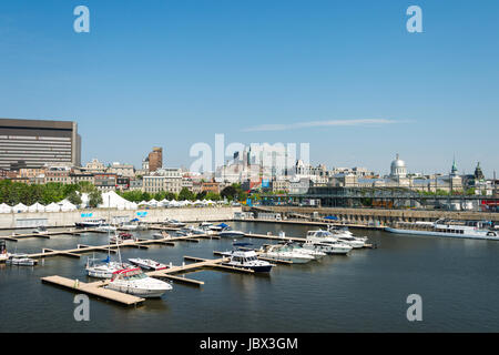 Montreal, Canada - 12 Giugno 2017: Montreal vecchio porto in estate dal re Edward Quay Belvedere Foto Stock