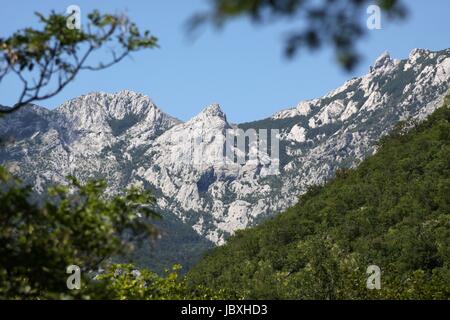 Crljeni kuk in montagna di Velebit e il parco nazionale di Paklenica, Croazia Foto Stock